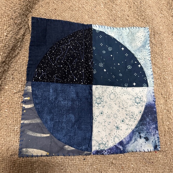 Hand Woven Hoody Size XL - Picture 3 of 7